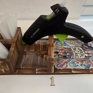 7 All New Styles of Wooden Glue Gun Holder – A Must-Have for Crafters, and teach